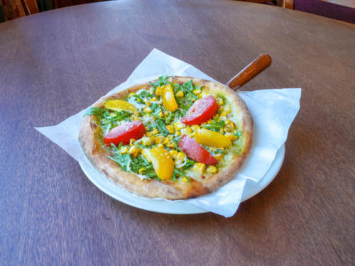 Summer Tomato Pizza